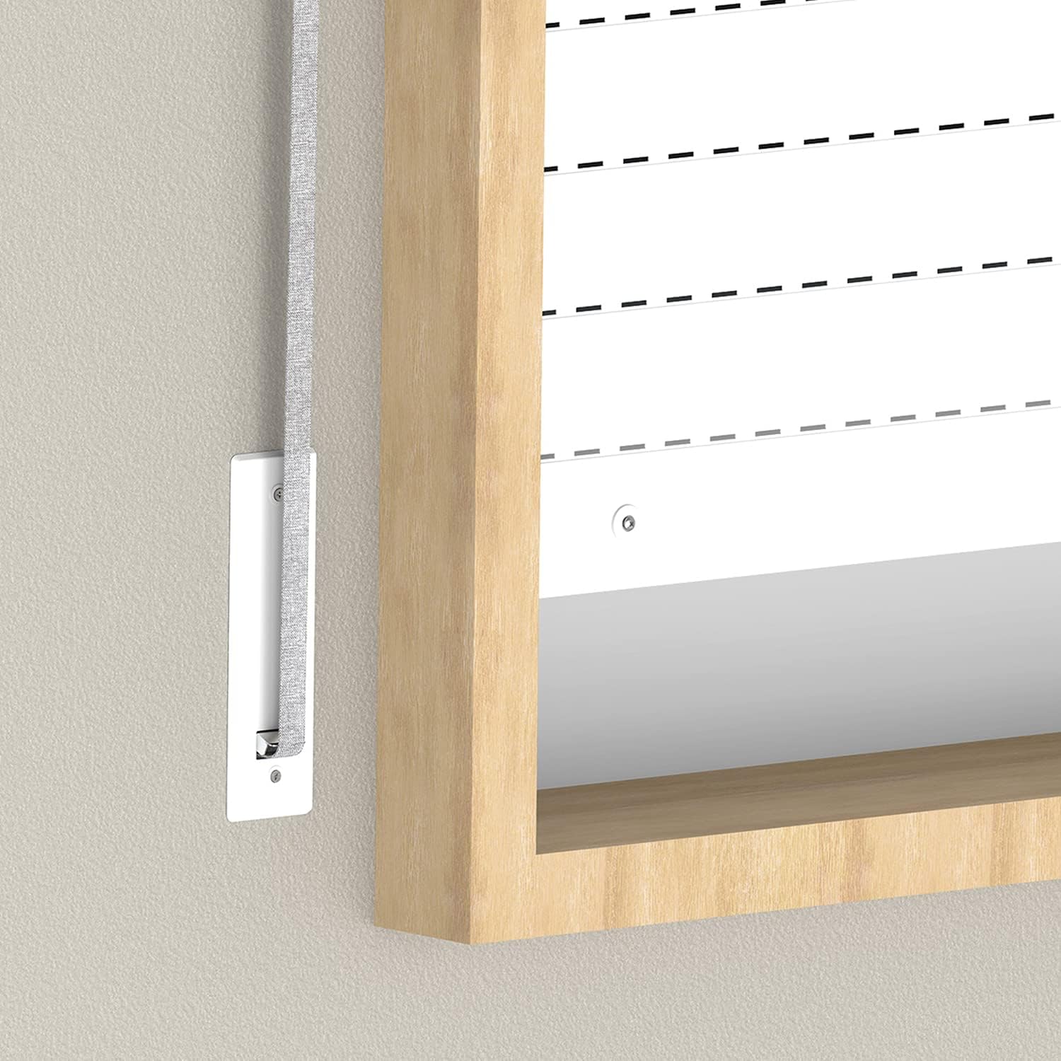  Amig - Trim Or Cover Made Of Aluminium Finished In White For Roller Blinds | Dimensions: 22 X 6.5 Cm | Distance Between Screws 17 Cm | Thickness 0.5 Mm
